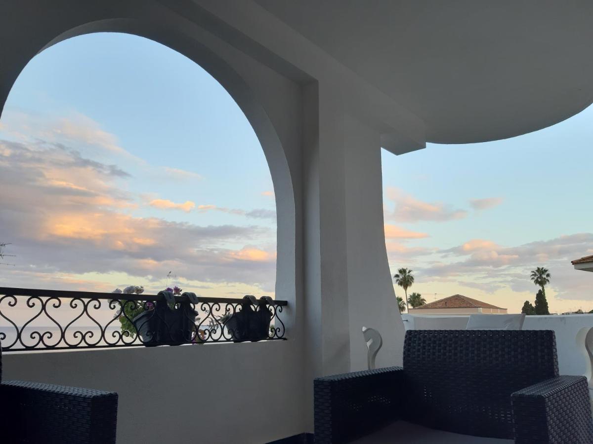B&B Sea Terrace Aci Castello Kültér fotó
